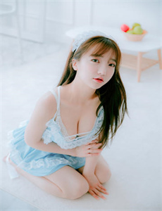 《欧美美女街拍》