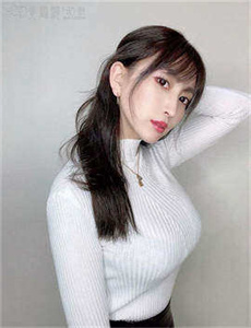 《中文字幕爆乳JULIA女教师》